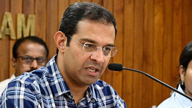 Minister Roji M John